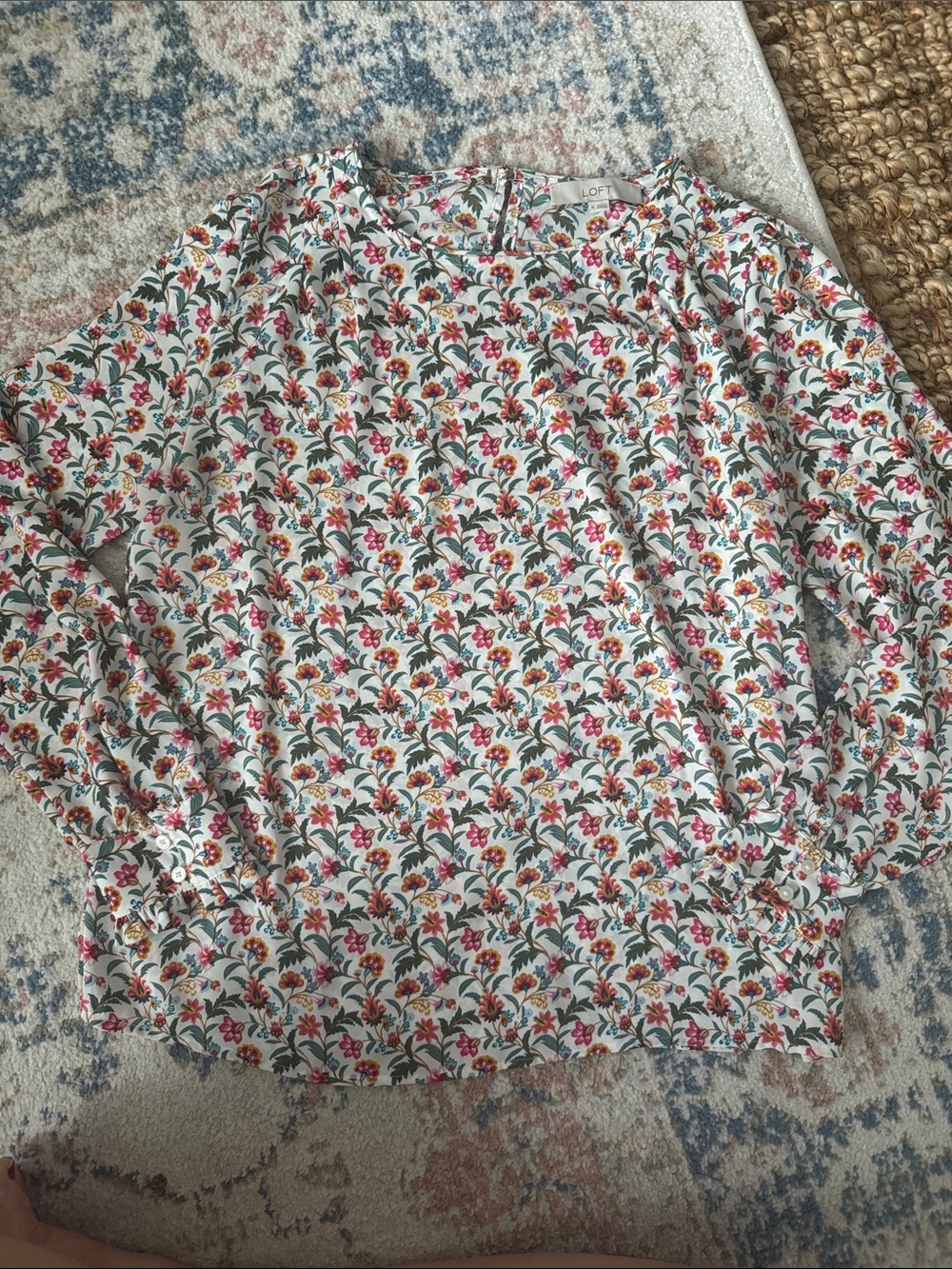 LOFT White Floral Long-Sleeve Shirt - Multicolor Print